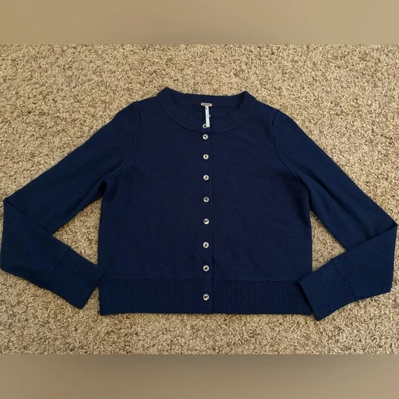 NWOT Free People Navy Blue Nocturnal Wool Cashmere Cardigan Preppy - Picture 1 of 9